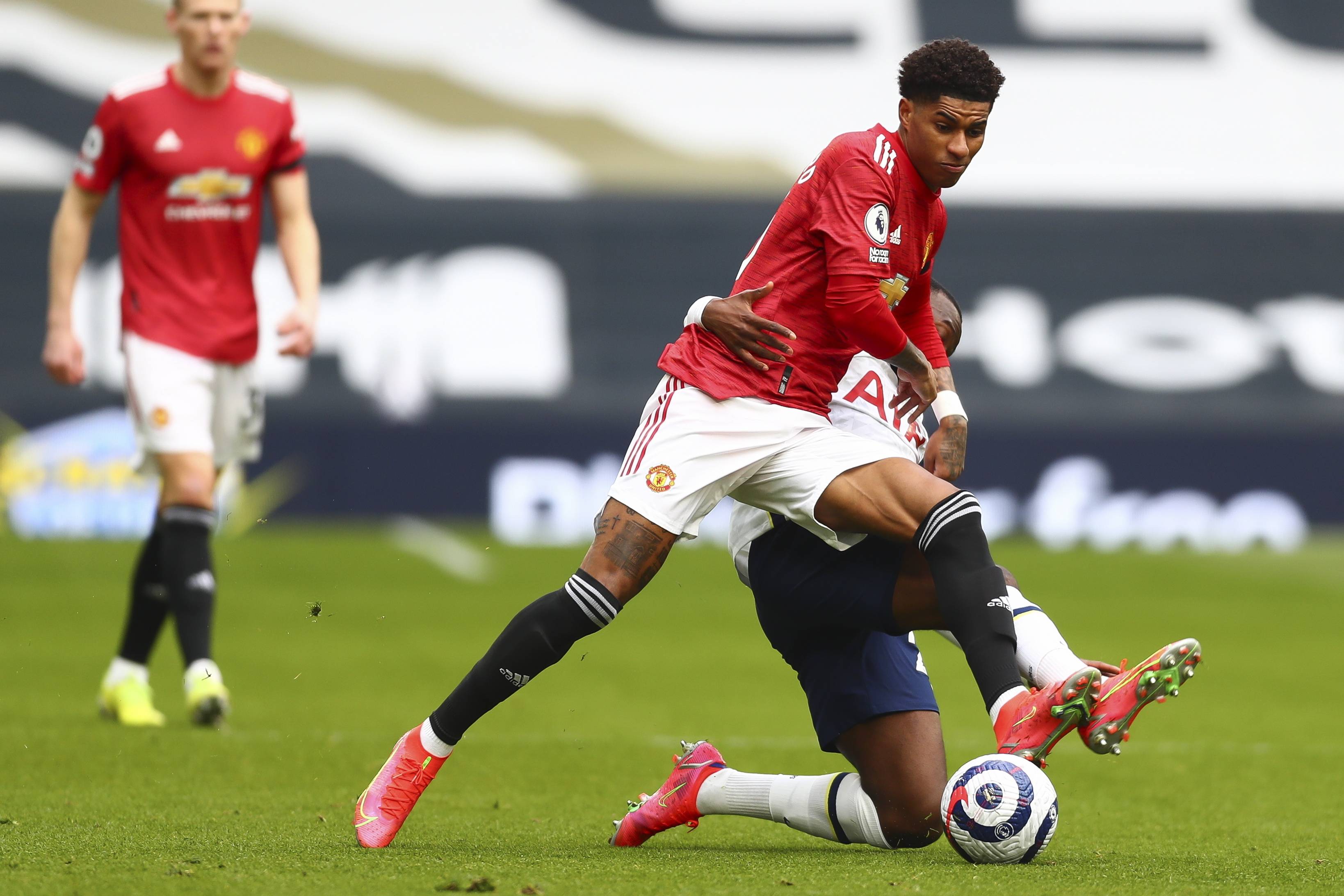 以更强的状 以更强的状